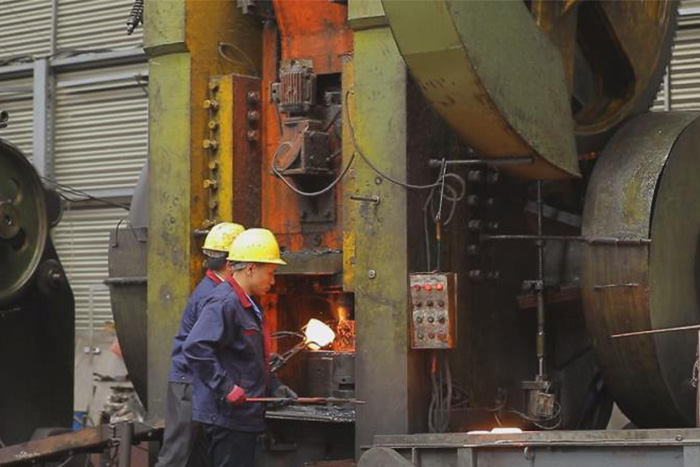 滕州网架配件车间